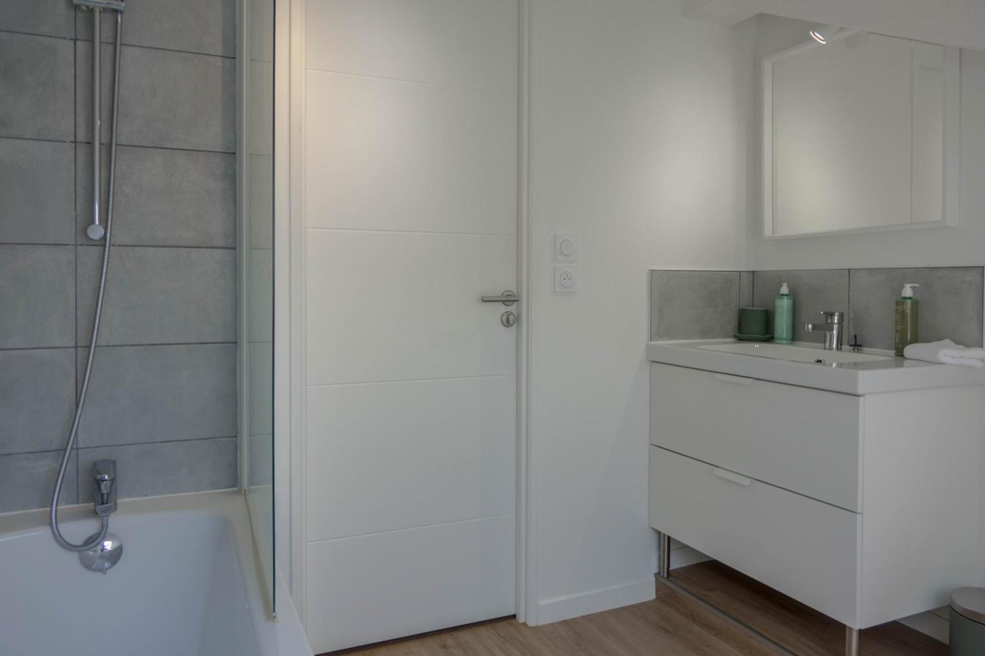Orleans - Maison De Ville Haut De Gamme Au Calme - 4 Chambres Avec Garage - Proche De Toutes Les Commodites - La Maison D'A Cote Eksteriør billede